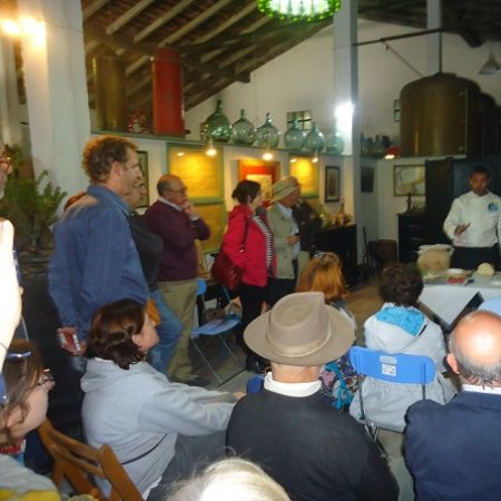 Presentación gastronómica por el chef Antonio Orozco.