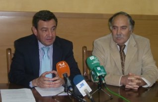 El presidente de la Diputación y el alcalde de Prado del Rey. El presidente de la Diputación y el alcalde de Prado del Rey.