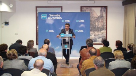 José Loaiza, en el acto electoral de Olvera.