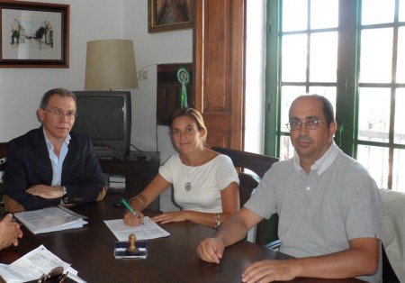 Párraga, Gallardo y Morales, en el acto de recepción de las obras.