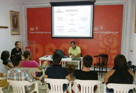 Presentación del proyecto en la sede socialista  de Ubrique.