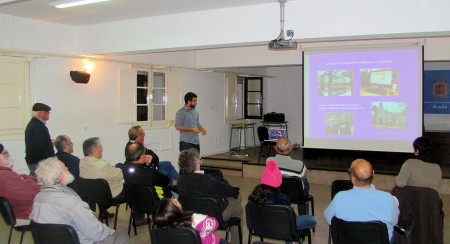 Conferencia de Jesús Román en la Casa de la Cultura de Ronda.