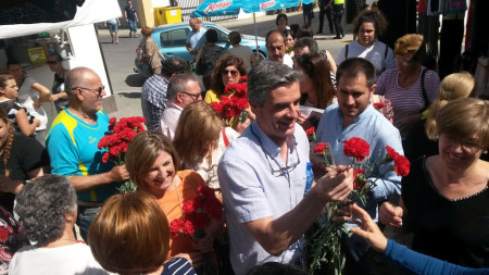 Irene Garcia e Isidoro Gambín, en campaña electoral.