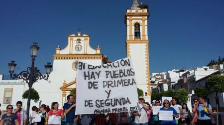 Participantes en la protesta.