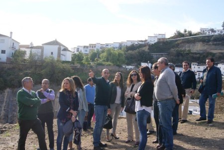 Visita de representantes políticos y técnicos.