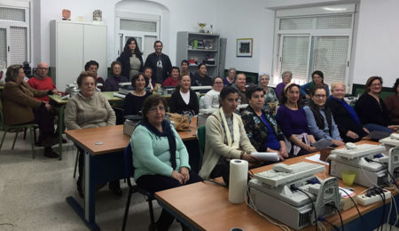 Asistentes a la charla-coloquio.