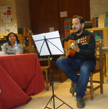 Música en la clausura de la Feria del libro de Bornos.