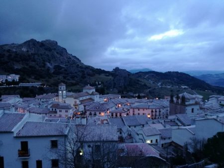 Pequeña nevada en Grazalema el 6 de febrero de 2018 (Foto: Paqui Viruez, Radio Grazalema).