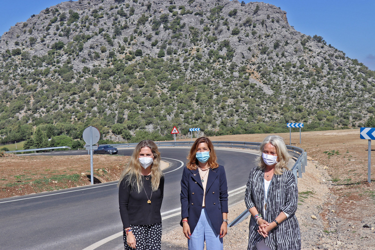 Finalizan las obras en la carretera A-2302, que une Grazalema con Ubrique por Benaocaz