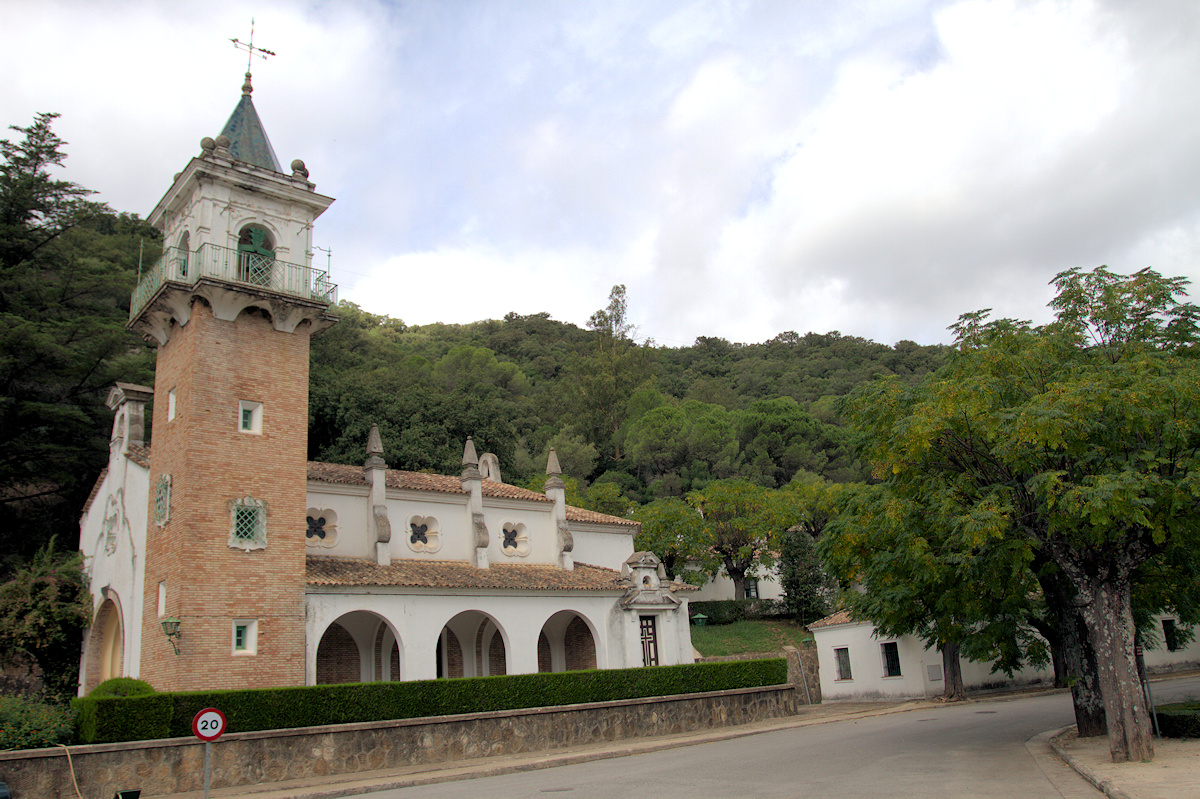 Poblado de Los Hurones: ermita.