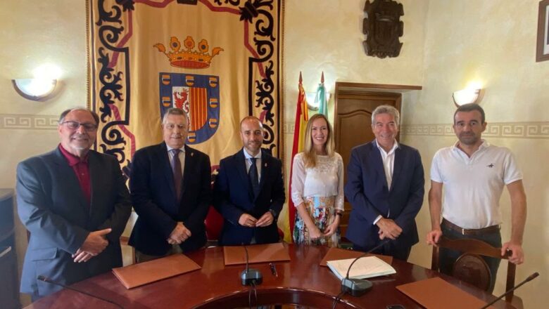 El Ayuntamiento de Grazalema compra el viejo albergue para promover la construcción de un hotel en Benamahoma