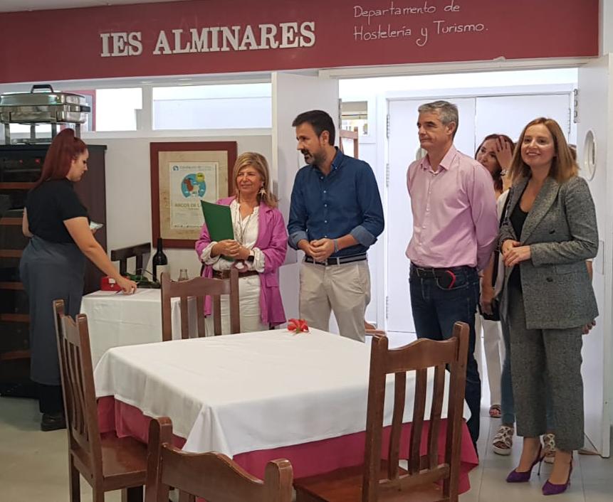 Visita al instituto de Arcos.