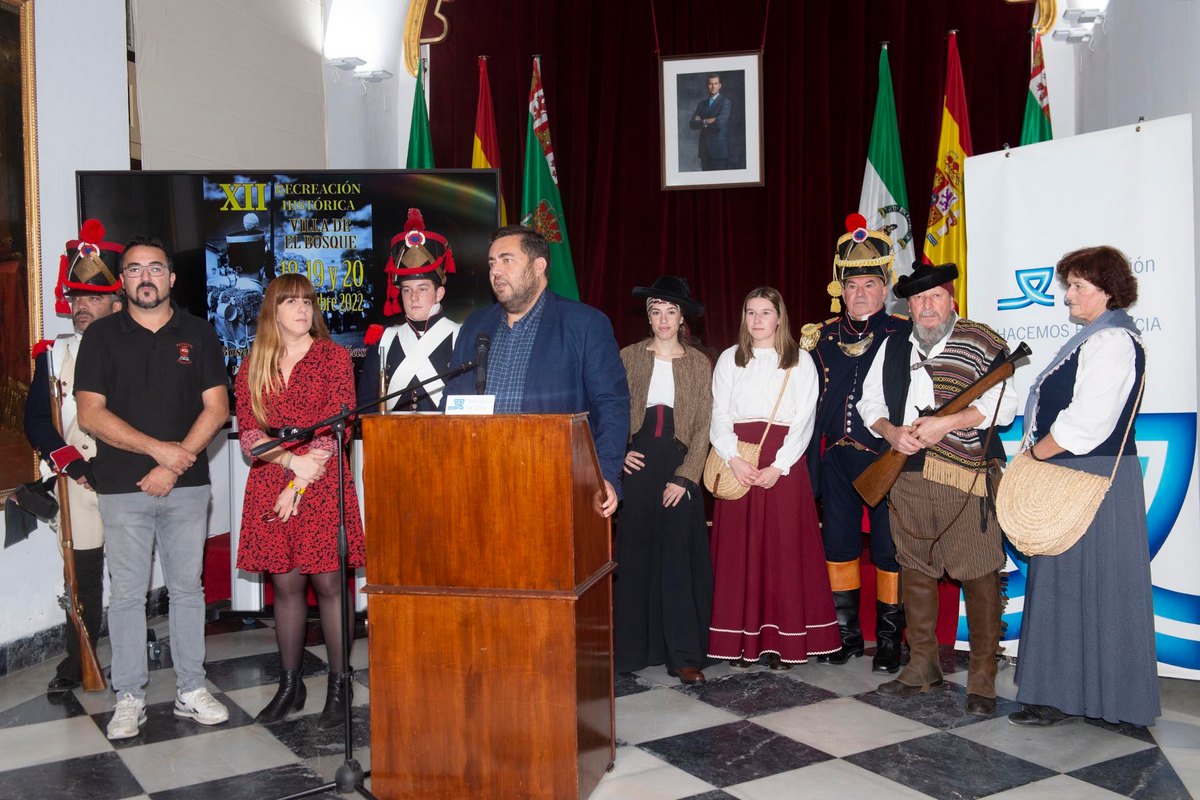 Jaime Armario interviene en la presentación de la recreación histórica.