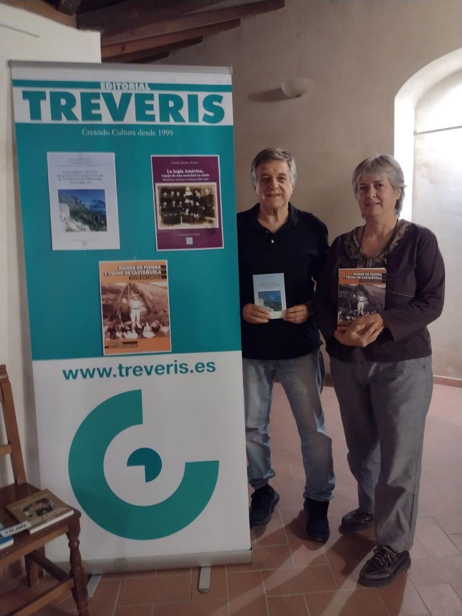 Antonio Morales Benítez y Beatriz Díaz Martínez, en Casa Ordóñez de Bornos.