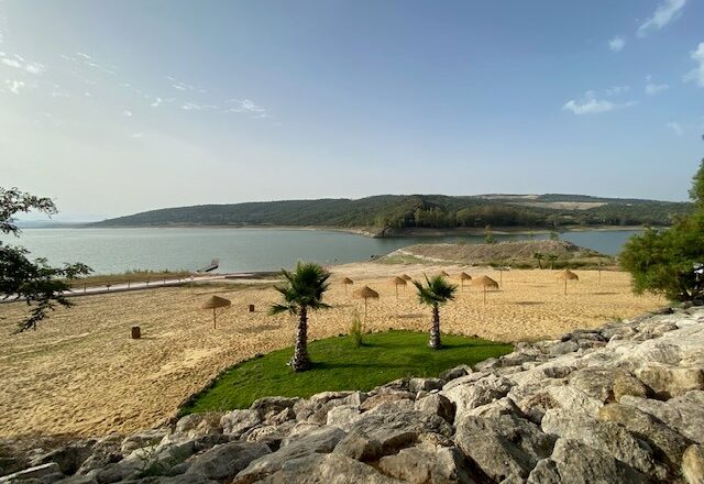 La playita de Bornos, abierta por segundo año consecutivo