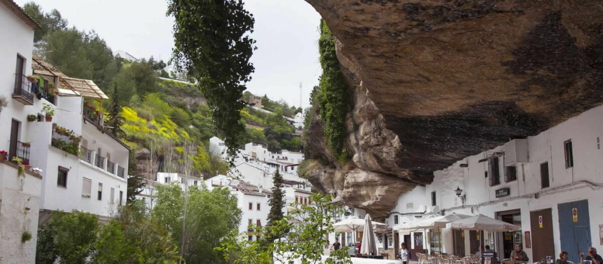 Setenil de las Bodegas.