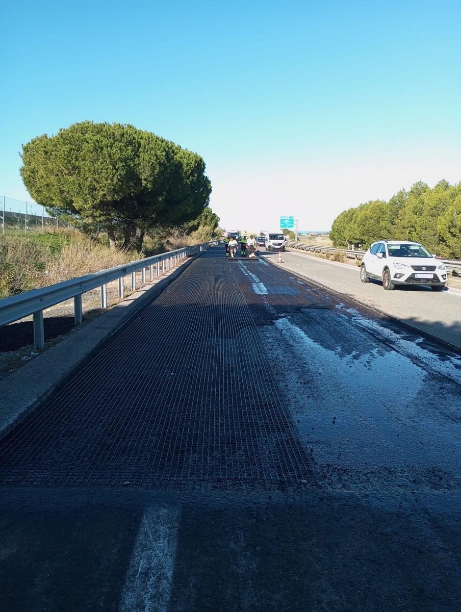 Obras en la carretera A-384 en Algodonales.