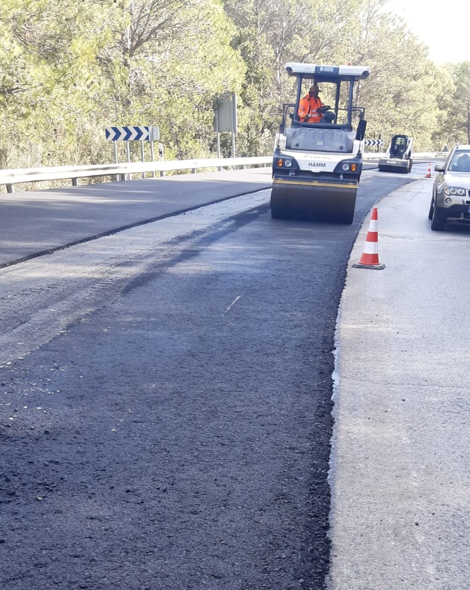 Obras en la carretera A-384 en Algodonales.