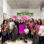 Personal técnico de integración social y madres de alumnos se reúnen con representantes de IU en Arcos