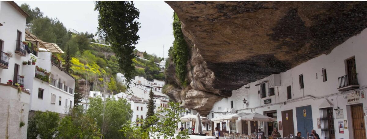 Setenil de las Bodegas.