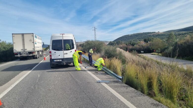Colocación de barreras de seguridad en la carretera A-384 entre Bornos y Villamartín