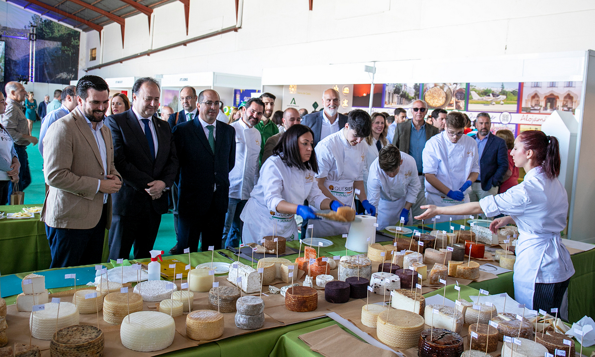 La cooperativa del campo de Villamartín acogió Exposierra