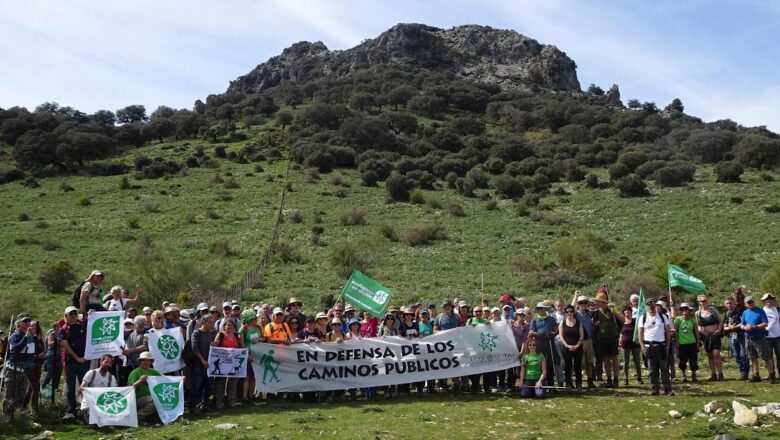 Ecologistas demandan la apertura del camino público de Zahara a Benamahoma