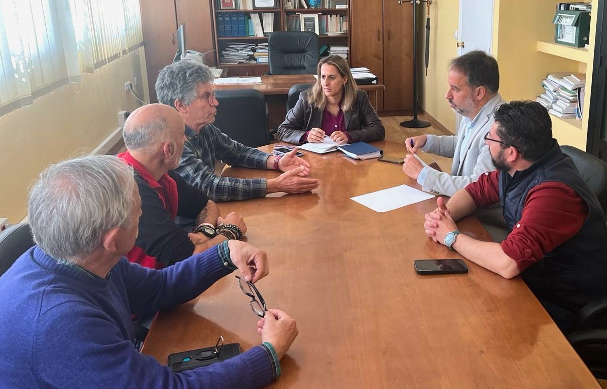 Encuentro de IU con Ecologistas en Acción.