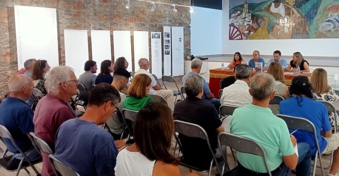 Asistentes al acto.