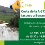 Cortada la carretera A-372 por desprendimiento
