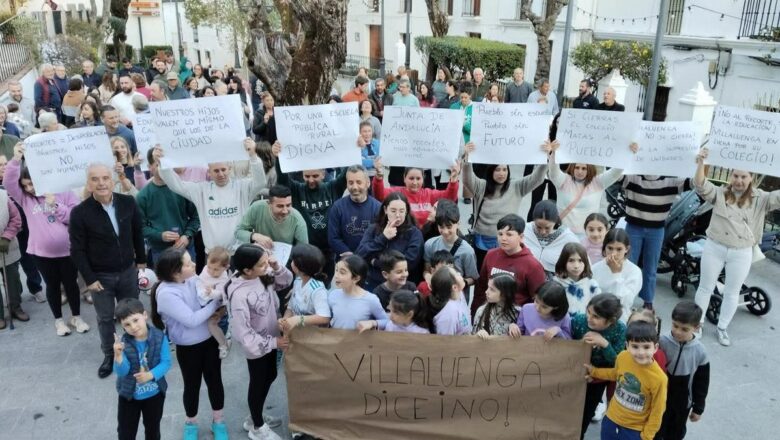 Villaluenga protesta contra el recorte anunciado por la Junta en el colegio Profesor Gálvez
