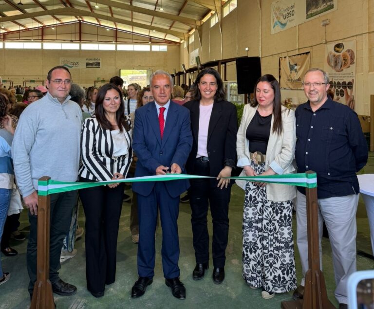Villalluenga acoge la XVII edición de la Feria del Queso de Andalucía