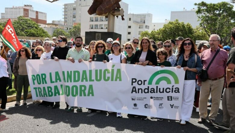 Representantes de la Sierra, en la manifestación del 1º de Mayo en Cádiz